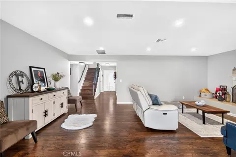 Entry Way - 19742 Wadley, Carson, CA 90746 photo 4 of 7