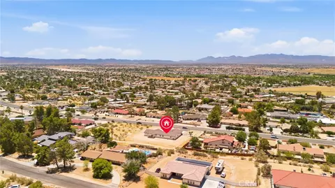 14685 Apple Valley Rd, Apple Valley, CA 92307