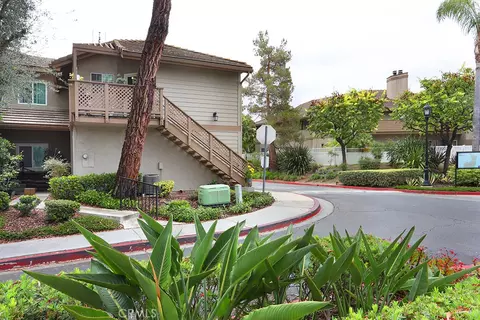 24441 Hillsdale #116, Laguna Hills, CA 92653