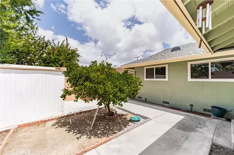 Exterior - 760 N Pine St, Orange, CA 92867 photo 6 of 7