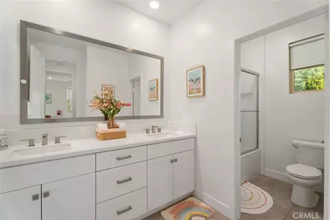Bath - 101 Score, Irvine, CA 92618 photo 4 of 4