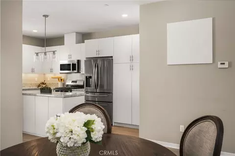 Dining - 111 Tallowood, Irvine, CA 92620 photo 3 of 3