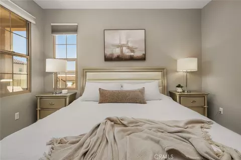 Bedroom - 111 Tallowood, Irvine, CA 92620 photo 4 of 9