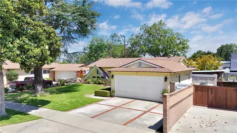 Exterior - 2415 E Oakmont, Orange, CA 92867 photo 3 of 10