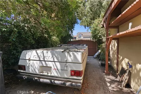Exterior - 1517 Moonbeam Pl, Fullerton, CA 92833 photo 6 of 11