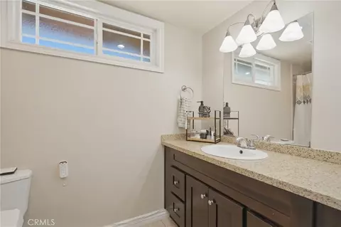 Bath - 1517 Moonbeam Pl, Fullerton, CA 92833 photo 2 of 6