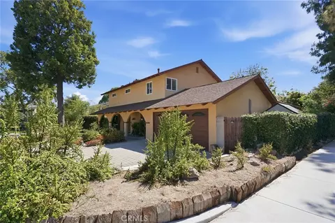 Exterior - 1517 Moonbeam Pl, Fullerton, CA 92833 photo 9 of 11