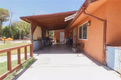 Exterior - 31582 Clay River Rd, Barstow, CA 92311 photo 7 of 9