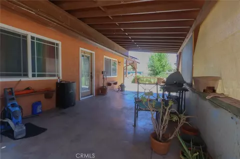 Exterior - 31582 Clay River Rd, Barstow, CA 92311 photo 1 of 9
