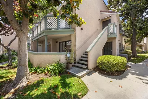 3537 W Greentree Cir #C, Anaheim, CA 92804