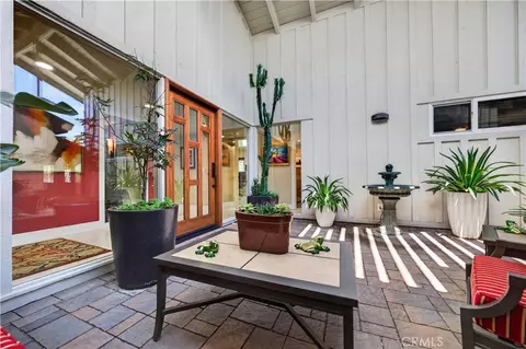 4225 Virginia Vis, Long Beach, CA 90807