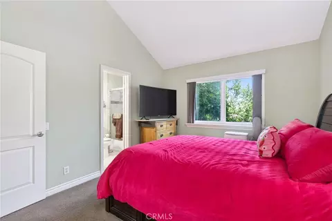 Bedroom - 2925 Spaulding St #303, Long Beach, CA 90804 photo 2 of 6
