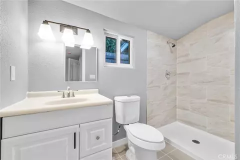 Bath - 354 E Culver Ave E, Orange, CA 92866 photo 2 of 2