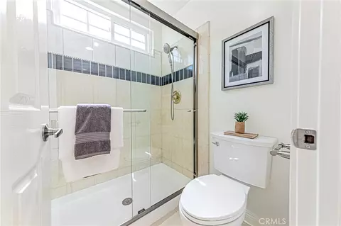 Bath - 322 Dover, Brea, CA 92821 photo 2 of 3