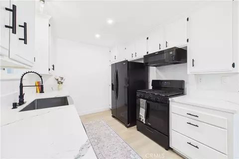 Kitchen - 5501 Orange Ave, Cypress, CA 90630 photo 3 of 4