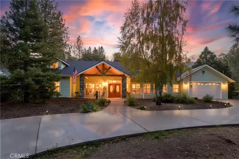 39367 Pine Ridge Rd, Oakhurst, CA 93644