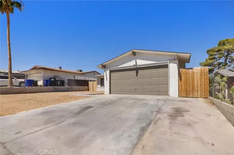 308 Forest, Barstow, CA 92311 photo 2
