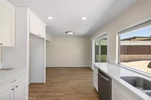 308 Forest, Barstow, CA 92311 photo 8