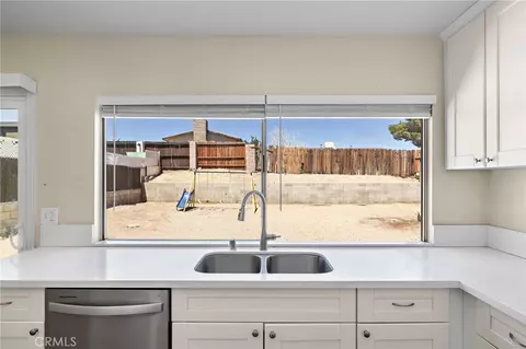 308 Forest, Barstow, CA 92311 photo 7