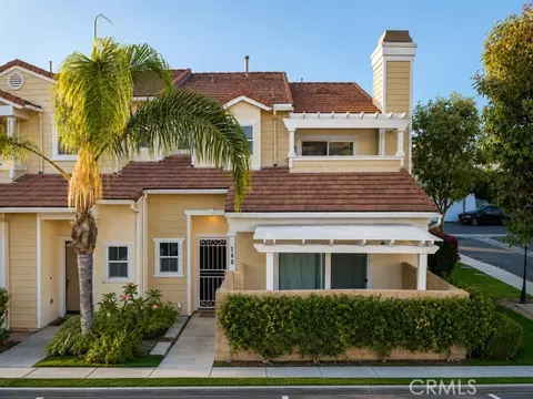 3121 Ball Rd, Anaheim, CA 92804