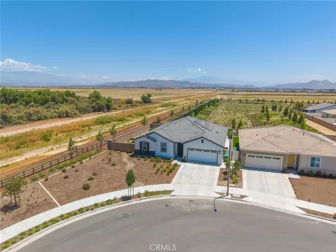 View/Area - 2431 Diamond Edge, Perris, CA 92570 photo 1 of 2
