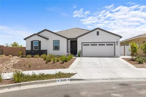 Exterior - 2431 Diamond Edge, Perris, CA 92570 photo 3 of 5