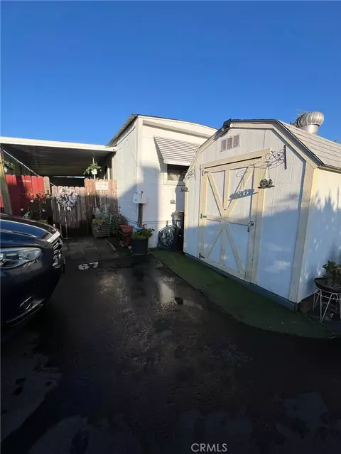 402 E Foothill Blvd #67, Pomona, CA 91767