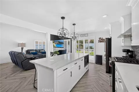 Kitchen - 2613 Eel River Pl, Ontario, CA 91761 photo 7 of 8
