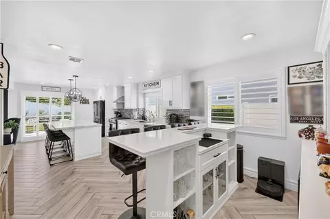 Kitchen - 2613 Eel River Pl, Ontario, CA 91761 photo 8 of 8