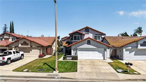 View/Area - 2613 Eel River Pl, Ontario, CA 91761 photo 3 of 14