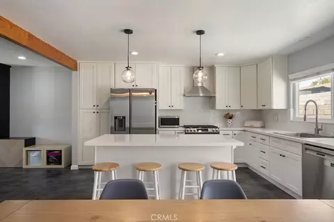 Kitchen - 10488 Balsa St, Rancho Cucamonga, CA 91730 photo 5 of 7