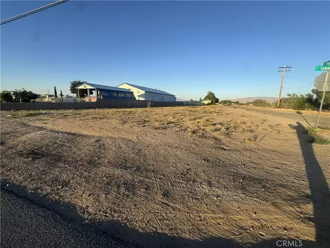 0 Tamarisk, Hesperia, CA 92344 photo 4