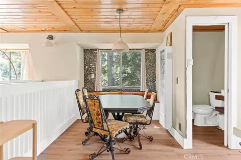 Dining - 43544 Ridge Crest Dr, Big Bear Lake, CA 92315 photo 1 of 2