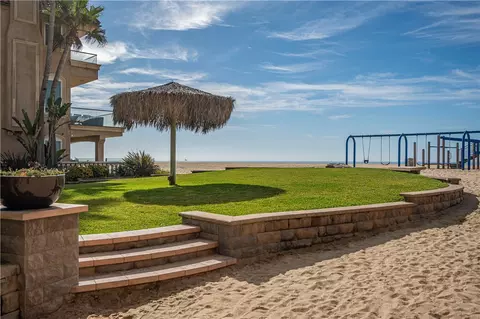 109 Surfside, Surfside, CA 90743 photo 4