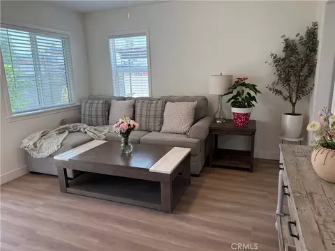 Other - 274 E Kingman St, San Bernardino, CA 92410 photo 2 of 16