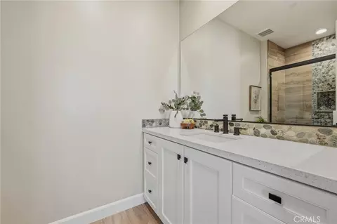Bath - 17 Ponte, Lake Forest, CA 92630 photo 8 of 10