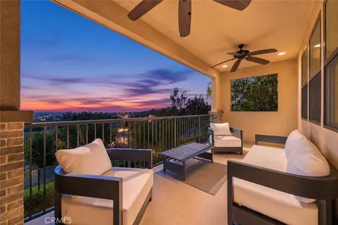 Exterior - 17 Ponte, Lake Forest, CA 92630 photo 4 of 9