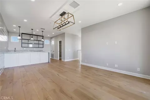 Living - 17 Ponte, Lake Forest, CA 92630 photo 5 of 5