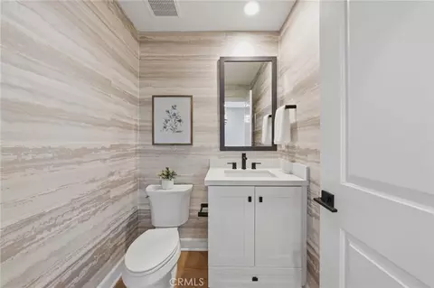 Bath - 17 Ponte, Lake Forest, CA 92630 photo 10 of 10