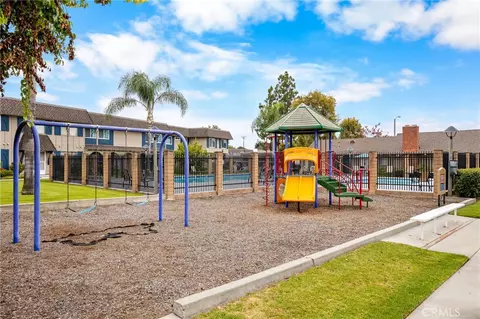 Exterior - 4469 Larwin Ave, Cypress, CA 90630 photo 10 of 11