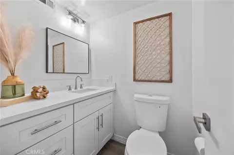 Bath - 4469 Larwin Ave, Cypress, CA 90630 photo 1 of 5