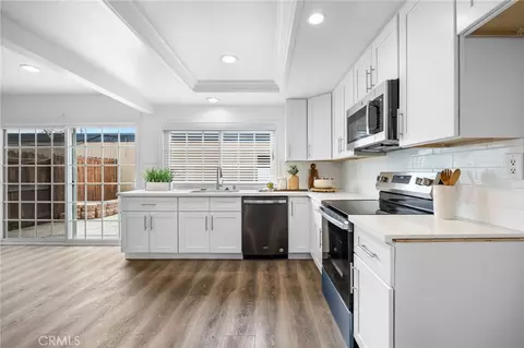 Kitchen - 4469 Larwin Ave, Cypress, CA 90630 photo 3 of 4