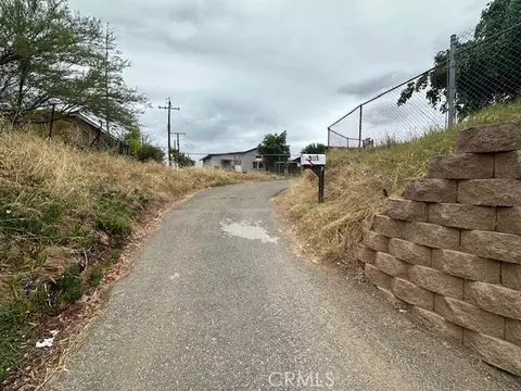501 W Lambert, La Habra, CA 90631