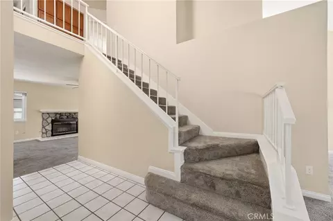 Entry Way - 1008 Alpine Ct, Redlands, CA 92374 photo 2 of 4