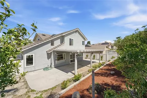 Exterior - 1008 Alpine Ct, Redlands, CA 92374 photo 5 of 5