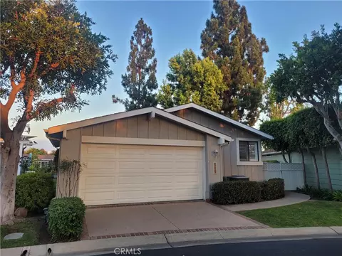 2509 View Lk #144, Santa Ana, CA 92705