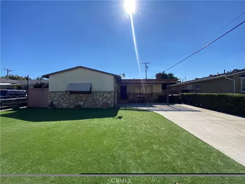 513 Newkirk, Fullerton, CA 92832