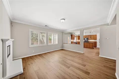 Living - 32836 Paraguay Dr, Temecula, CA 92592 photo 11 of 11