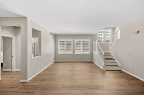 Living - 32836 Paraguay Dr, Temecula, CA 92592 photo 2 of 11