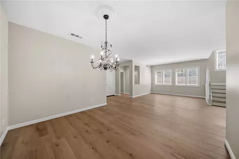 Living - 32836 Paraguay Dr, Temecula, CA 92592 photo 6 of 11